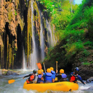 https://dev.windowtraveler.com/image/cache/catalog/Adventure/Pekalen%20Raftin/pekalen1-300x300.jpg