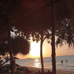 https://dev.windowtraveler.com/image/cache/catalog/tourtravel/pranida%20trip/pict7-300x300.jpg